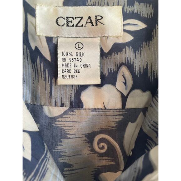 Cezar Size Large 100% Silk Short Sleeve Button Front Hawaiian Shirt Blue & White - Picture 5 of 5